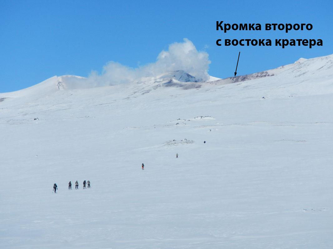 Кромка второго с востока кратера Горелого